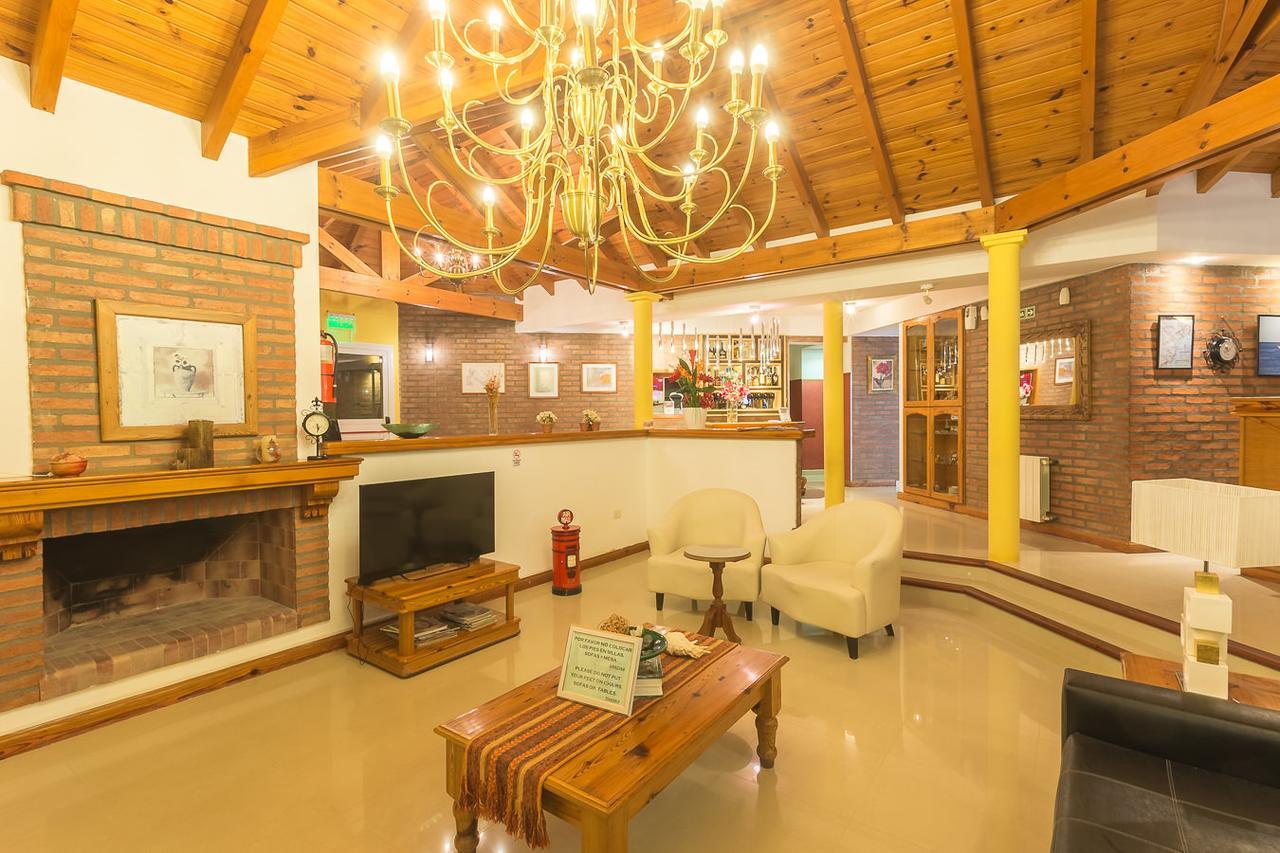 Hotel Las Maras Puerto Madryn Exteriör bild